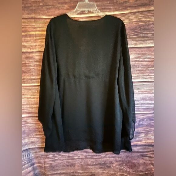 Lane Bryant Gold Trimmed Black Shirt. Size 18/20. - Picture 5 of 7